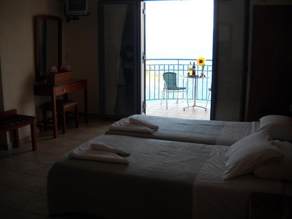 Olive Bay Hotel Agia Efimia Pokój zdjęcie