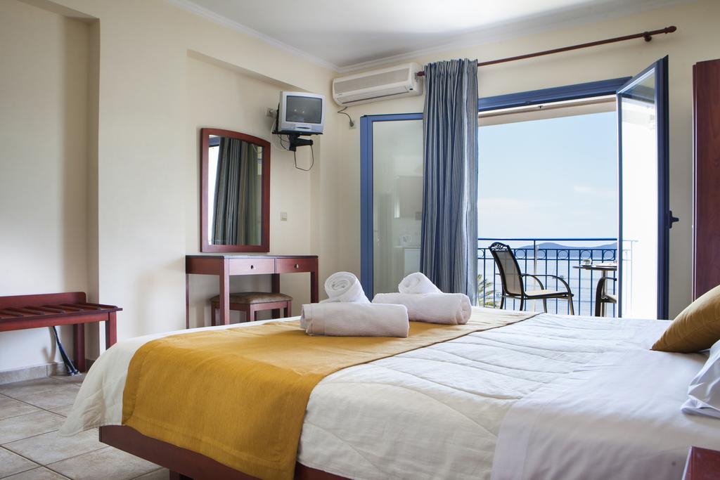 Olive Bay Hotel Agia Efimia Pokój zdjęcie
